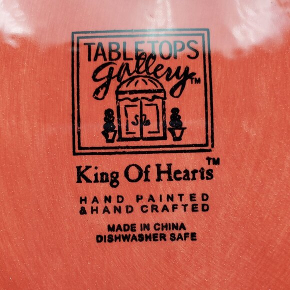 Tabletops Gallery King of Hearts Snack Plates Poker Playing Cards Serving Plates - Picture 7 of 7